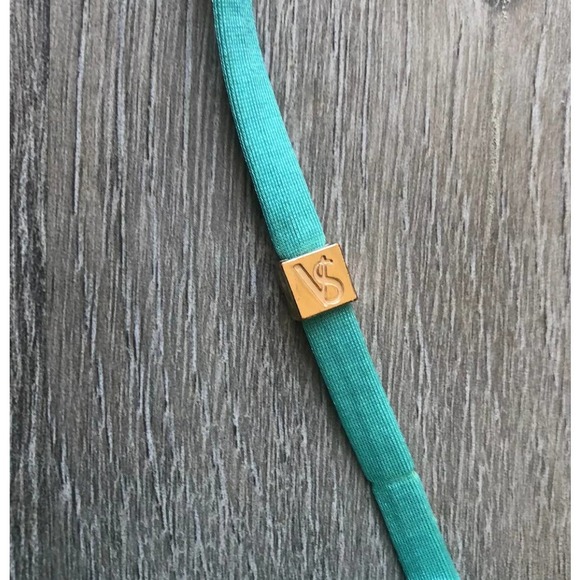 32C Victoria’s Secret Plunge Mermaid Bikini Top - Picture 5 of 12